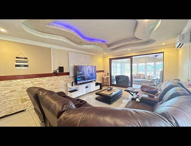 3 BEDROOM PROPERTY TO RENT IN FARNINGHAM RIDGE